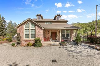 935 Applegate Street, Jacksonville, OR 97530