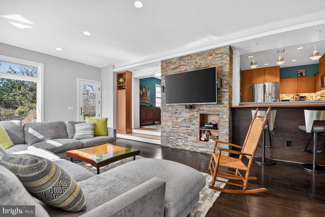 7421 BUFFALO AVE, Takoma Park, MD 20912