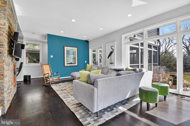 7421 BUFFALO AVE, Takoma Park, MD 20912