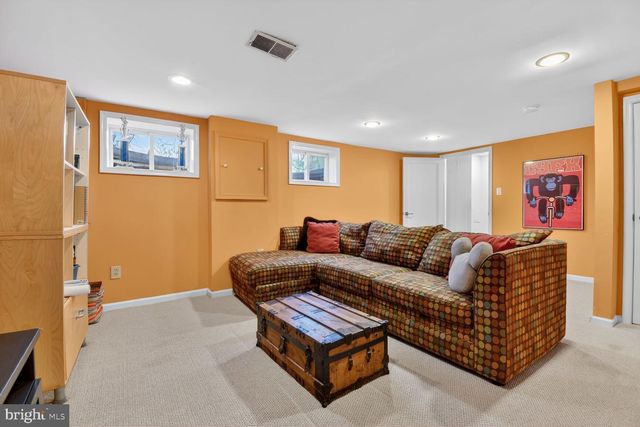 7421 BUFFALO AVE, Takoma Park, MD 20912