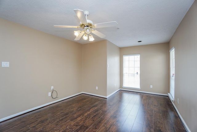 2710 Grants Lake Boulevard E6, Sugar Land, TX 77479