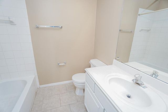 2710 Grants Lake Boulevard E6, Sugar Land, TX 77479