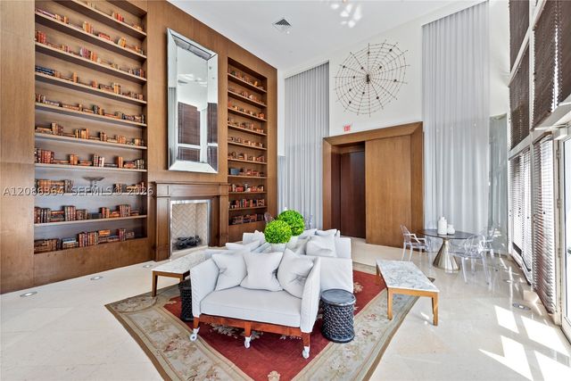 450 Alton Rd 2708, Miami Beach, FL 33139