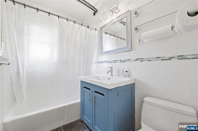 300 Lookout Avenue D2, Hackensack, NJ 07601