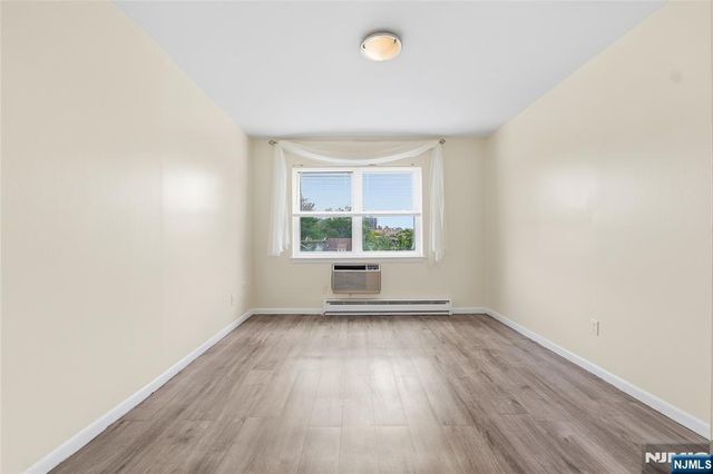 300 Lookout Avenue D2, Hackensack, NJ 07601