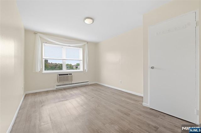 300 Lookout Avenue D2, Hackensack, NJ 07601