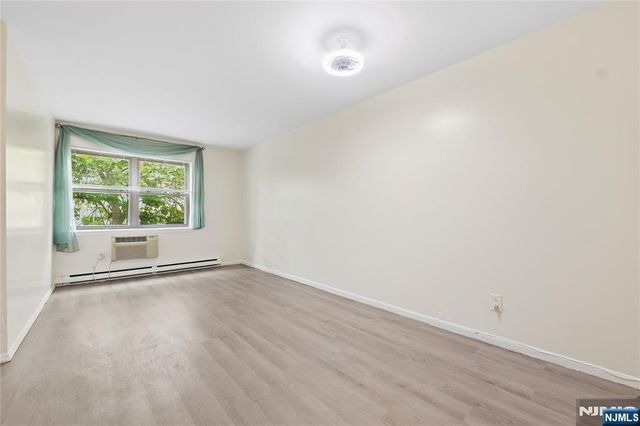 300 Lookout Avenue D2, Hackensack, NJ 07601