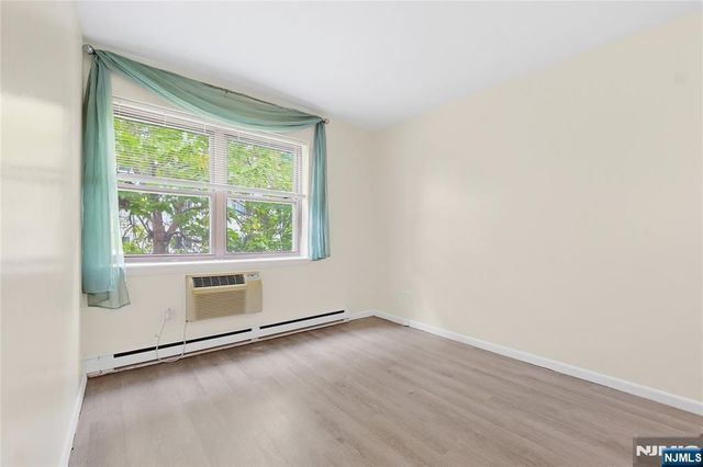 300 Lookout Avenue D2, Hackensack, NJ 07601