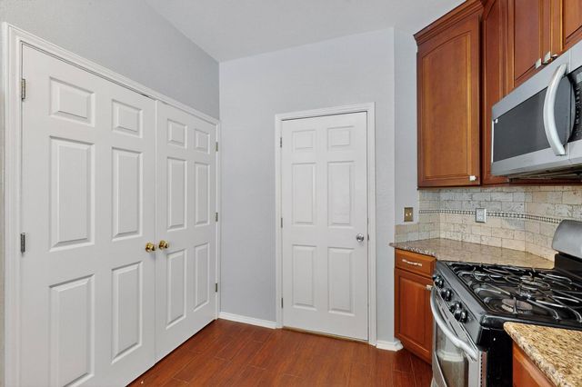 2403 Willow WAY, Round Rock, TX 78664