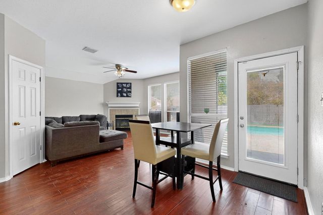 2403 Willow WAY, Round Rock, TX 78664
