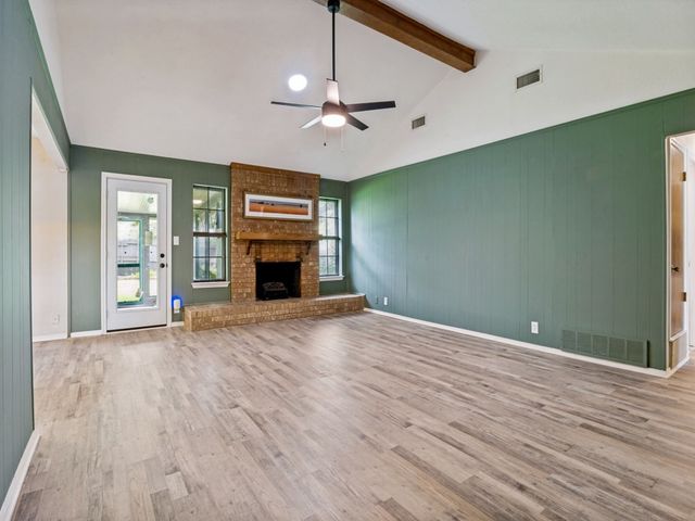 1620 Post Oak Drive, Bedford, TX 76021