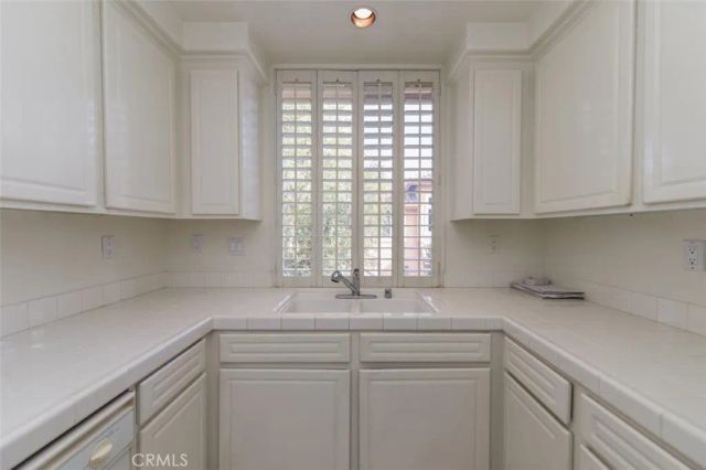 3400 Ladrillo Aisle, Irvine, CA 92606