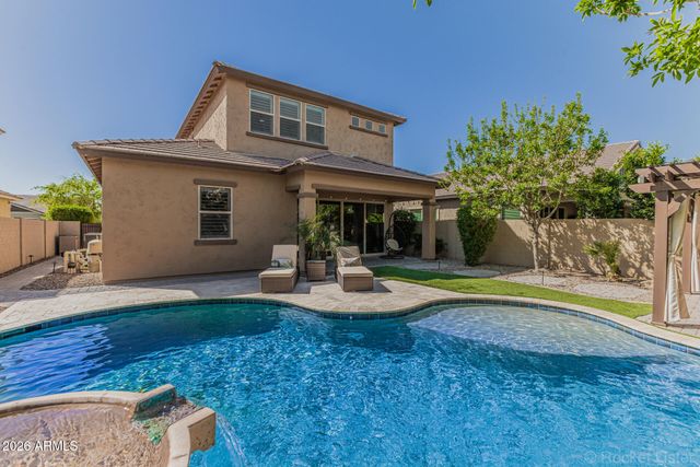 3426 E APPALOOSA Road, Gilbert, AZ 85296