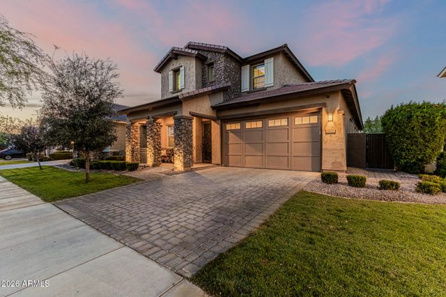 3426 E APPALOOSA Road, Gilbert, AZ 85296