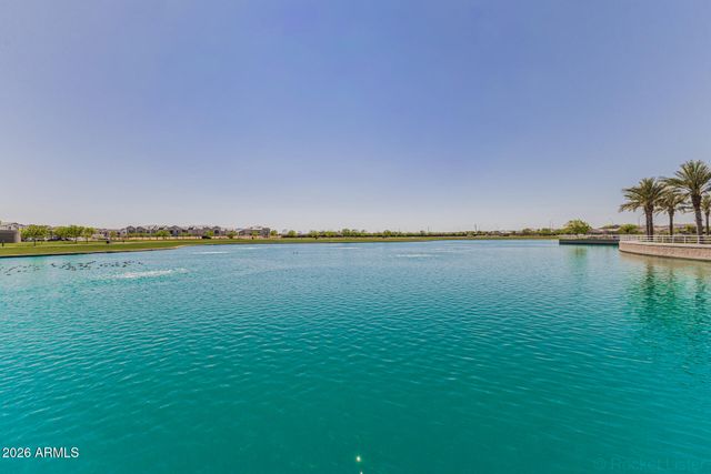 3426 E APPALOOSA Road, Gilbert, AZ 85296