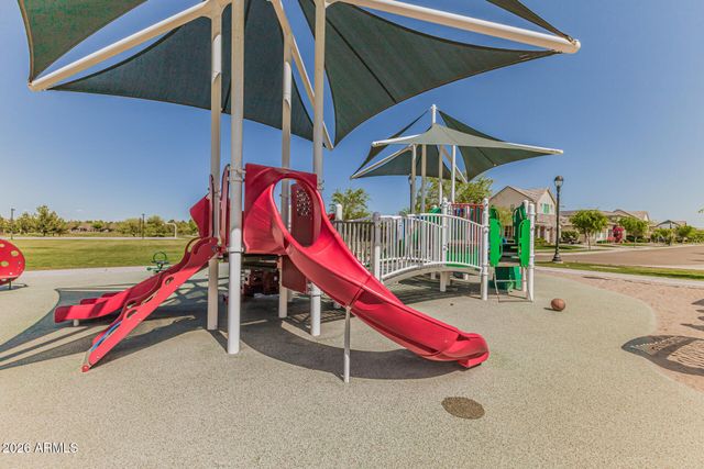 3426 E APPALOOSA Road, Gilbert, AZ 85296