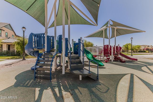 3426 E APPALOOSA Road, Gilbert, AZ 85296