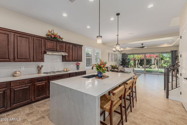 3426 E APPALOOSA Road, Gilbert, AZ 85296