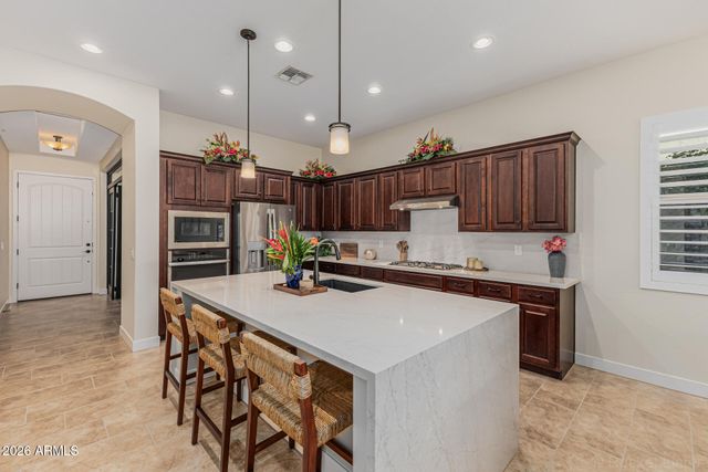 3426 E APPALOOSA Road, Gilbert, AZ 85296