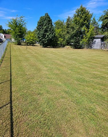 454 Cranklen Cir, Clarksville, TN 37042