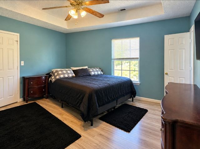 454 Cranklen Cir, Clarksville, TN 37042