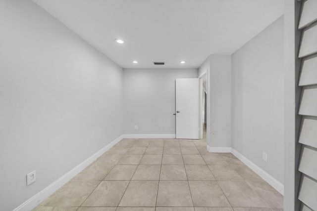 1030 Parkside Green Drive A, Greenacres, FL 33415