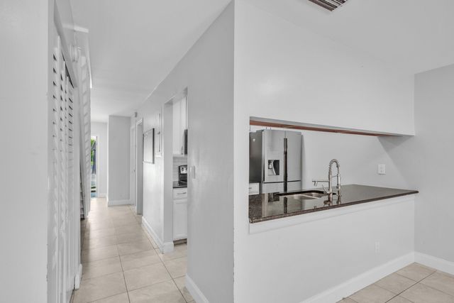 1030 Parkside Green Drive A, Greenacres, FL 33415