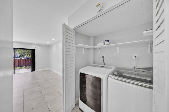1030 Parkside Green Drive A, Greenacres, FL 33415