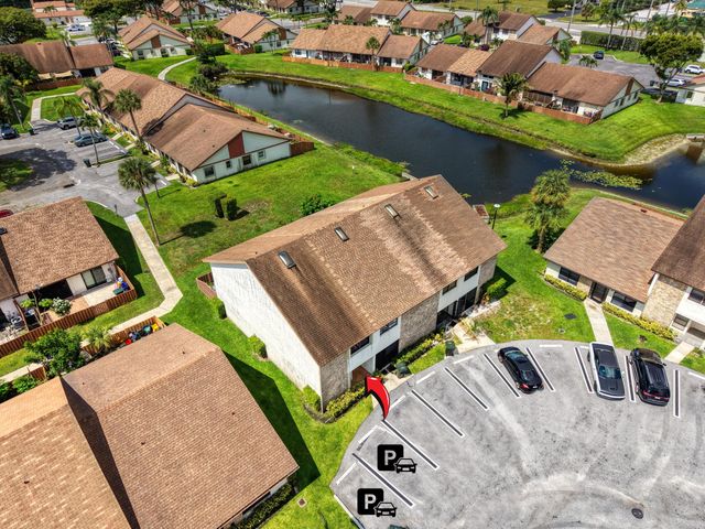 1030 Parkside Green Drive A, Greenacres, FL 33415