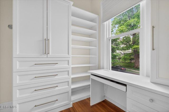 121 Maple Avenue, Troy, NY 12180