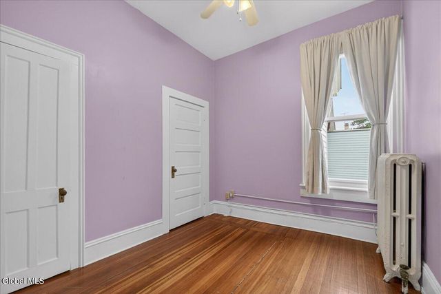 121 Maple Avenue, Troy, NY 12180