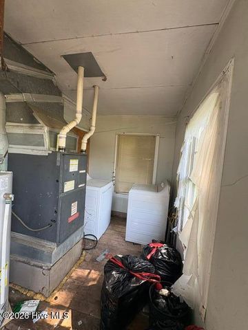 226 S Fifth Street, Aurora, NC 27806