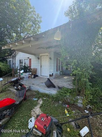 226 S Fifth Street, Aurora, NC 27806