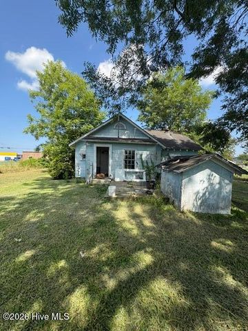226 S Fifth Street, Aurora, NC 27806