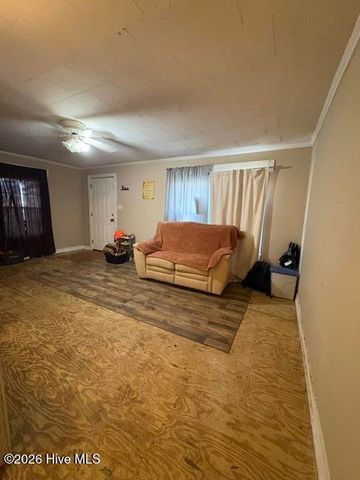 226 S Fifth Street, Aurora, NC 27806