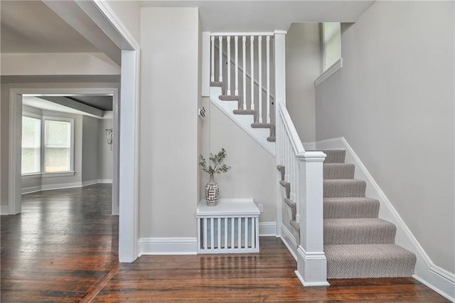 2736 Olive Street, Kansas City, MO 64109