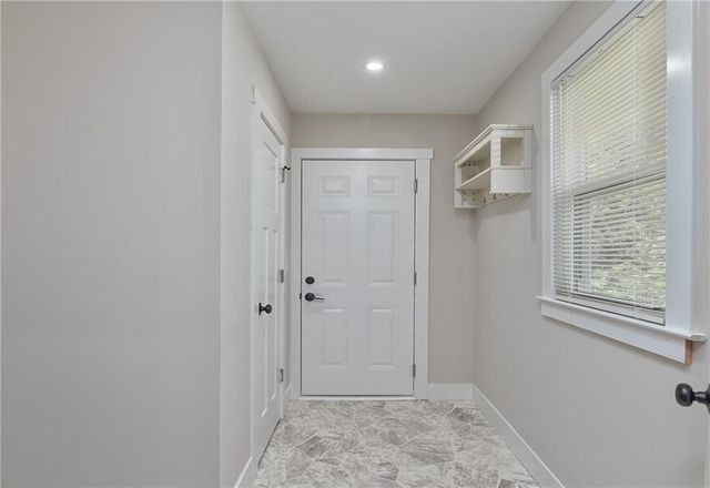 2736 Olive Street, Kansas City, MO 64109