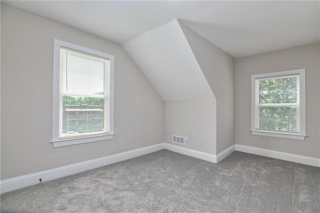 2736 Olive Street, Kansas City, MO 64109