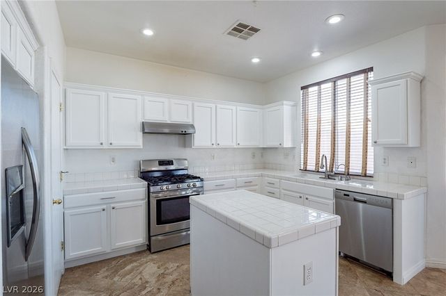 10304 George Hart Court, Las Vegas, NV 89129