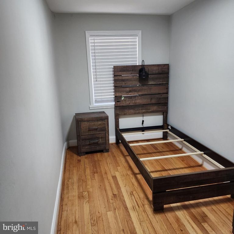 4135 THE ALAMEDA, Baltimore, MD 21218