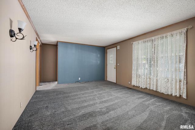 110 ASPEN Drive, Morton, IL 61550
