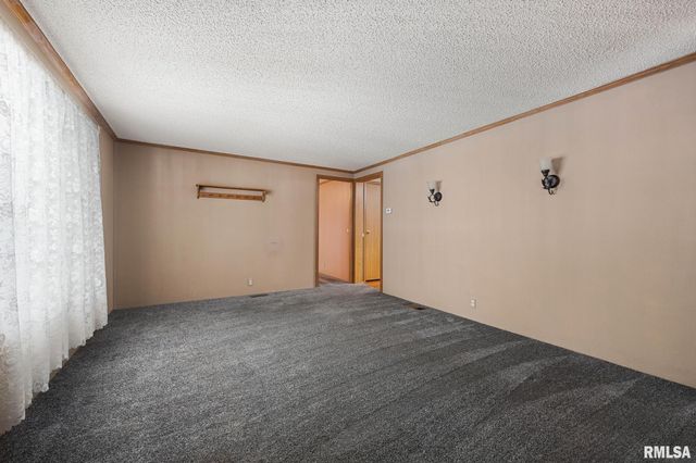 110 ASPEN Drive, Morton, IL 61550