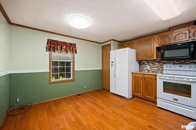 110 ASPEN Drive, Morton, IL 61550