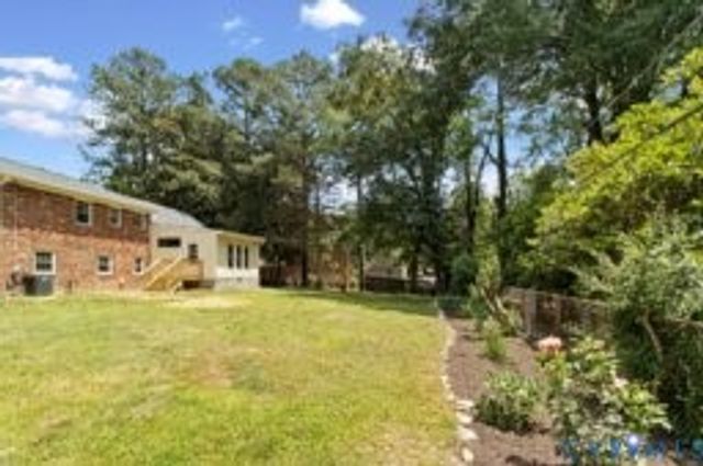 9707 Goodward Ct, North Chesterfield, VA 23236