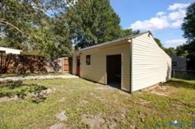 9707 Goodward Ct, North Chesterfield, VA 23236