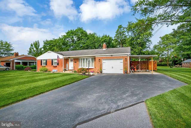 1838 RIDGEVIEW DRIVE, Carlisle, PA 17013