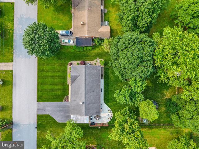 1838 RIDGEVIEW DRIVE, Carlisle, PA 17013