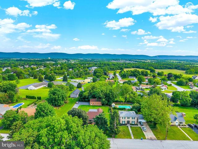 1838 RIDGEVIEW DRIVE, Carlisle, PA 17013