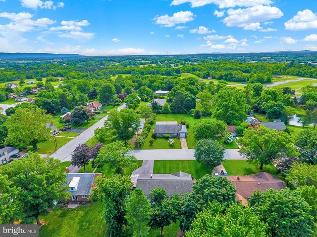 1838 RIDGEVIEW DRIVE, Carlisle, PA 17013