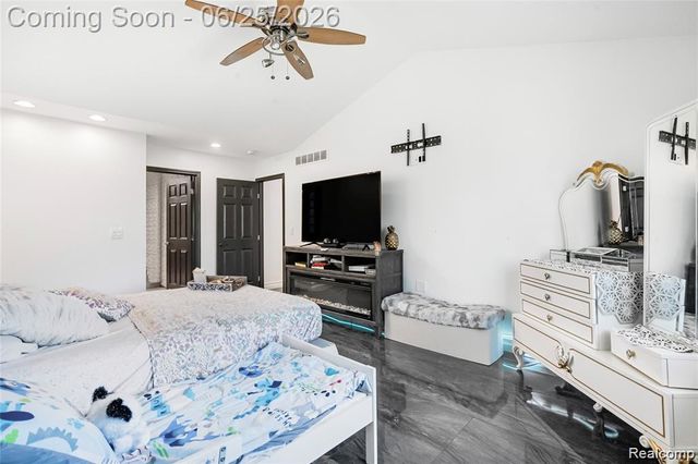 45400 William Court, Canton Charter Township, MI 48188